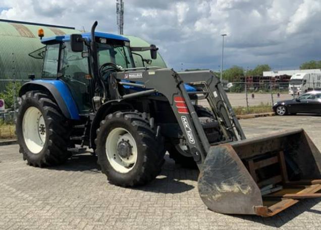 TRATOR NEW HOLLAND TM 115 4WD 2001