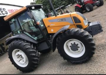 TRATOR VALTRA BM 100 4X4 2014