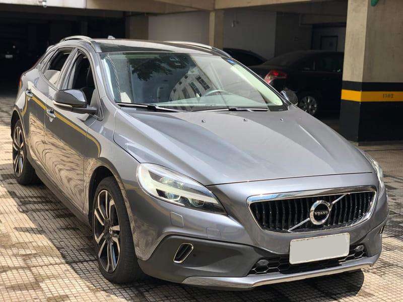 Volvo V40 T-4 Kinetic 2.0 Aut 2017