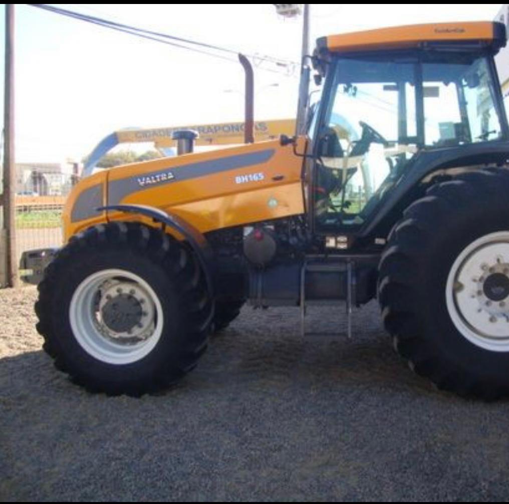 TRATOR VALTRA BH 165 4X4  Ano 2015