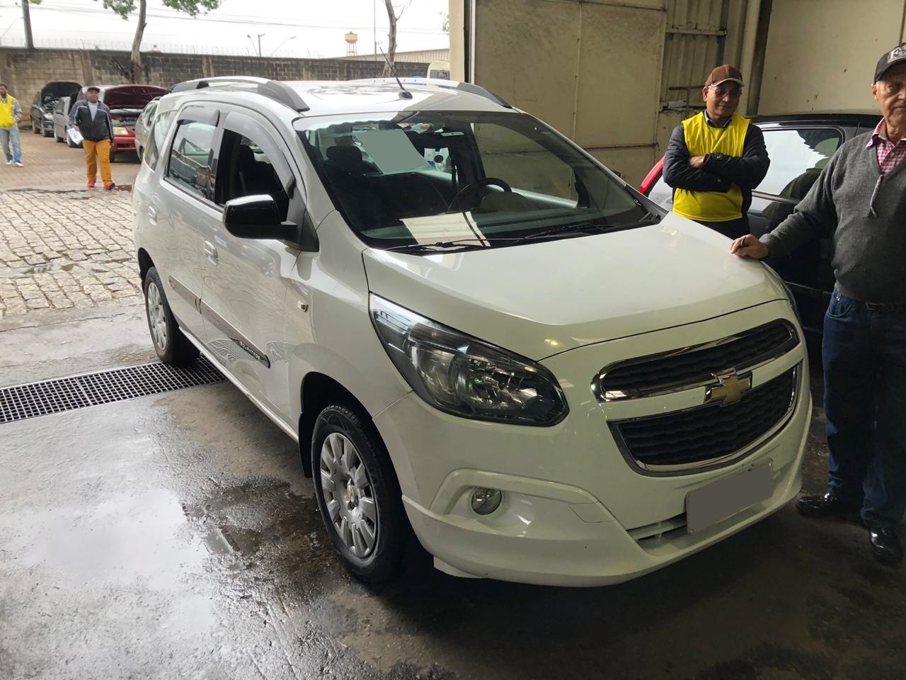 CHEVROLET SPIN 1.8 L AT LT ADV 2014