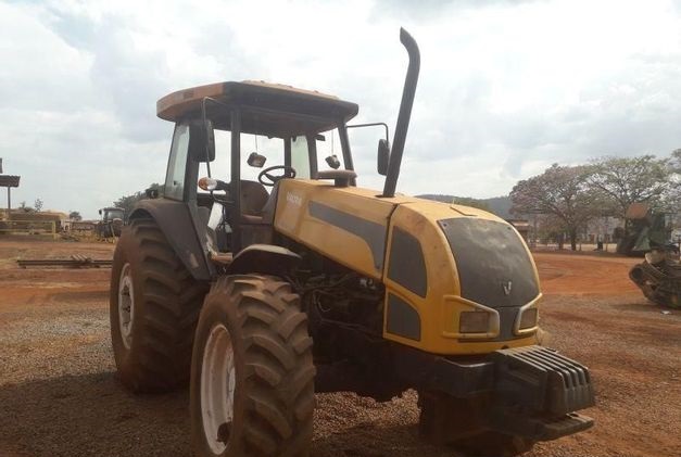 TRATOR VALTRA BM 125 4X4 2012 