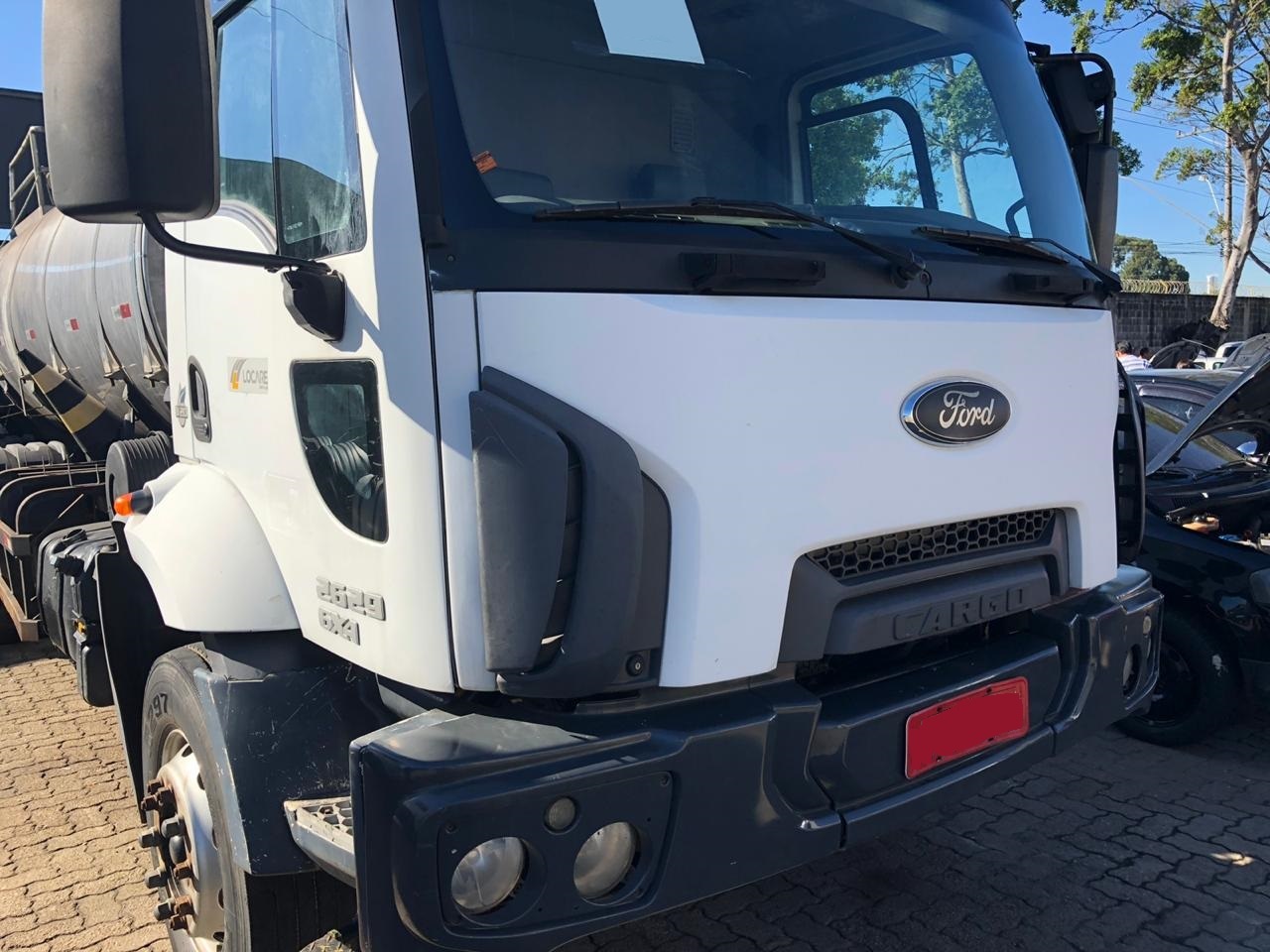 FORD CARGO 2629 6X4 2015