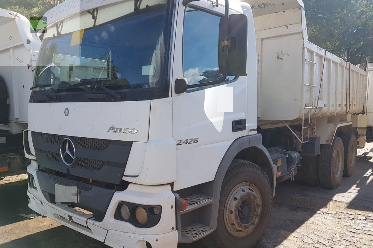 Mercedes Benz MB2426 12/12