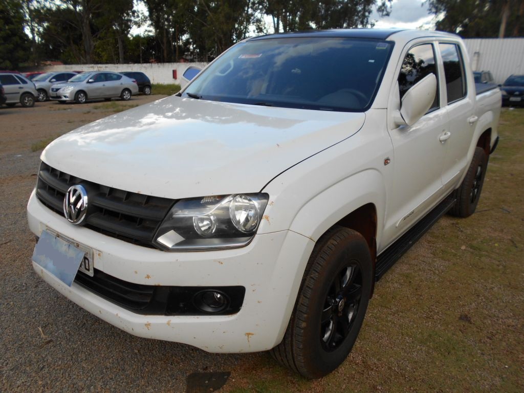 VOLKWAGEM AMAROK CD 4X4 SE 2013