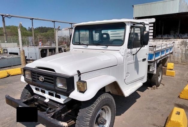 TOYOTA BANDEIRANTE BJ55LP BL3 4x - 1999