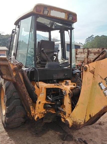 JCB 214E - 2012 Diesel 