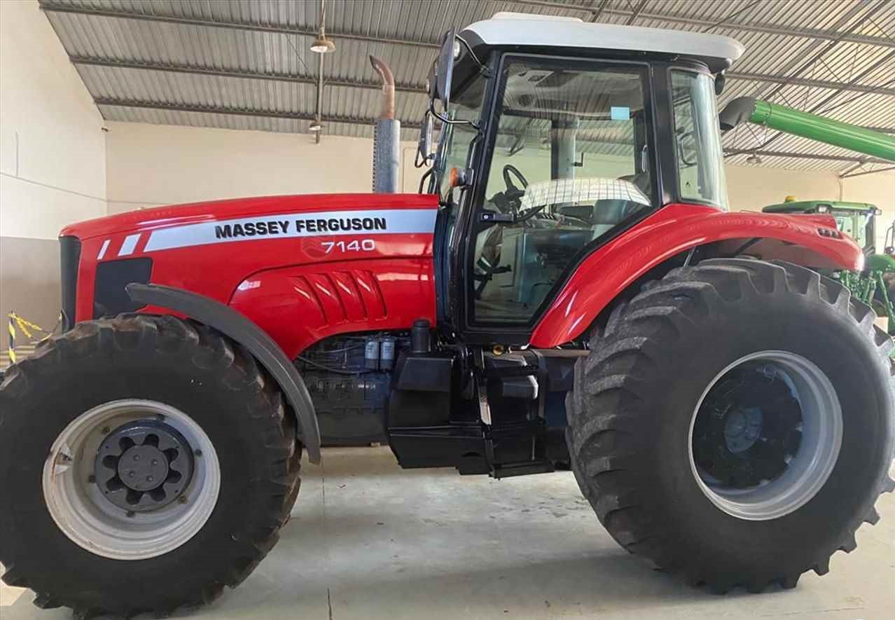 MASSEY FERGUSON MF 7140 2013 2013